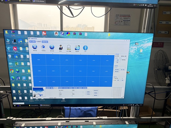 液晶拼接大屏老化測試.jpg